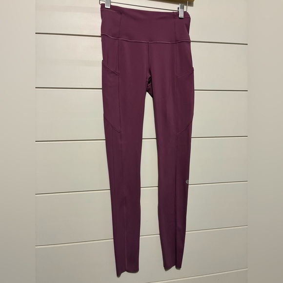 Lululemon Fast and Free High-Rise Tight 28"
Vintage Plum size 4 - Picture 4 of 10
